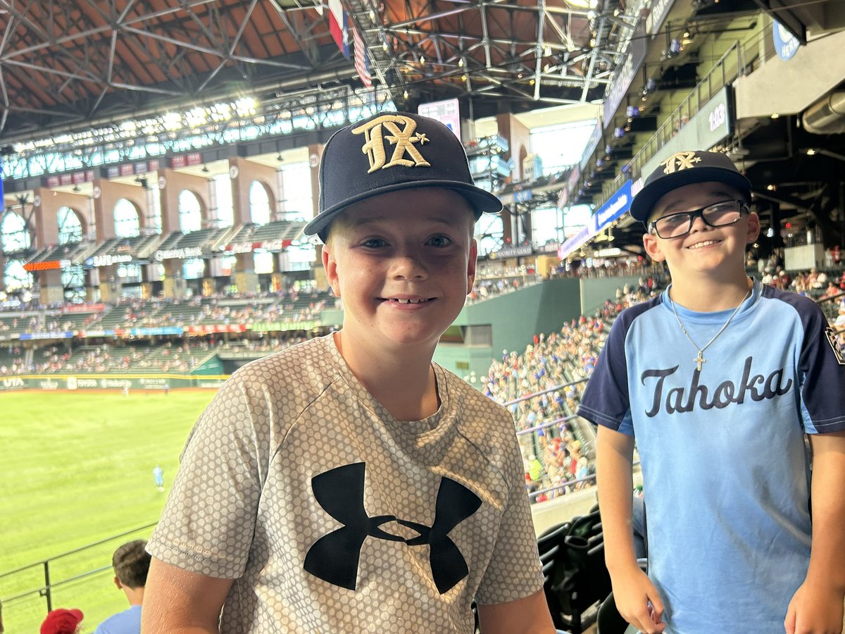 CoachO25's tweet photo. LET’S GO RANGERS!!!
#Globelifefaces https://t.co/YrMZ9OQxiX