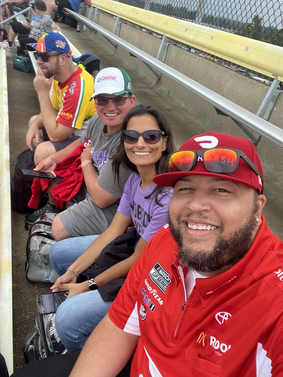 jimmywaggs3's tweet image. Time to go Racin @MISpeedway!!! @NellM48 @ndaytona6948245 Were praying the rain holds off!!! #VortexTheory #IBelieve #ForwardTogether