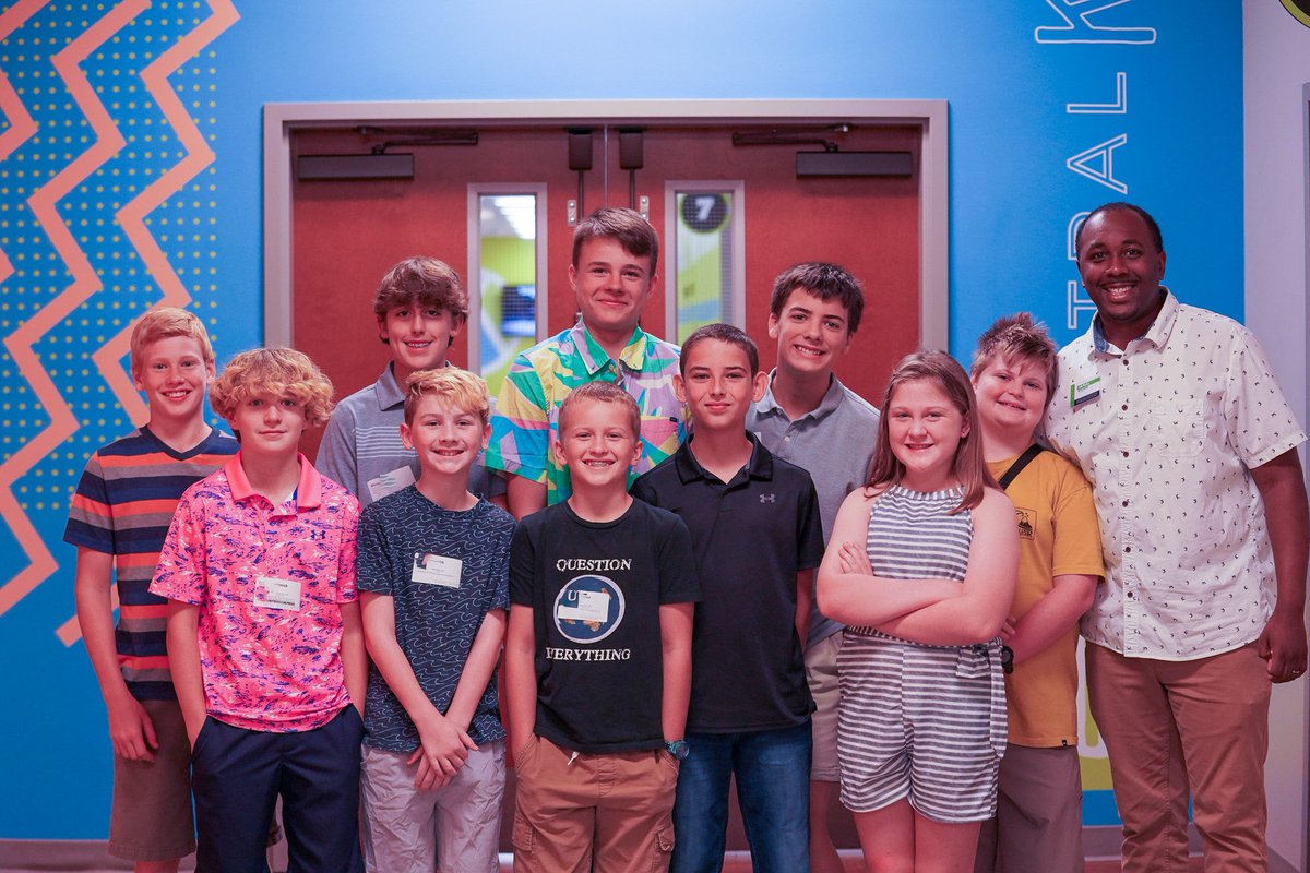 CentralBaptKids's tweet photo. What a sweet morning!☺️ Today was the last day for our 6th graders in Central Kids!!🥲 Go make much of Jesus!! 
•
See you next week for Promotion Sunday. ↗️↗️  @cbcJonesboro https://t.co/Tc7uVOTIfR