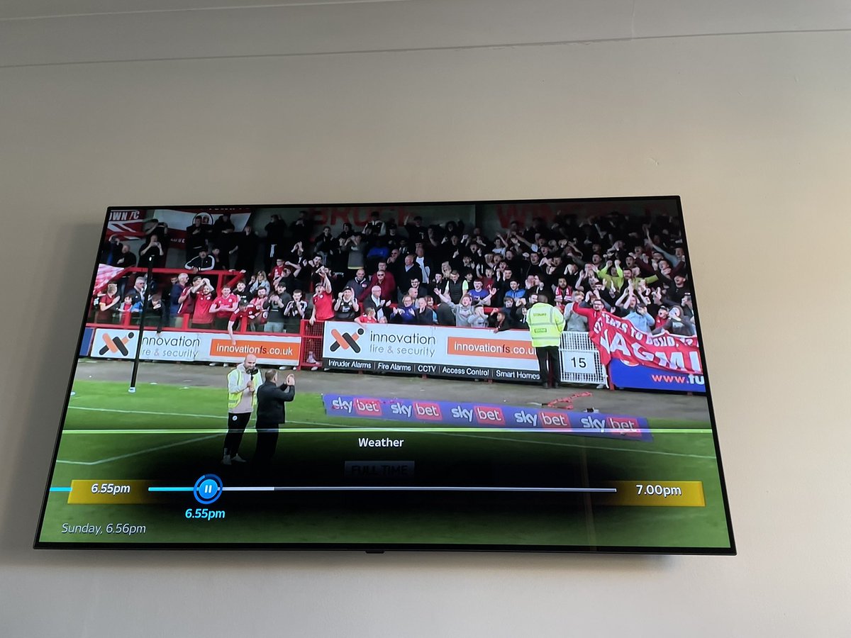 PeterFrake's tweet photo. @crawleytown #brandawareness @InnovationFS. Still getting great exposure even those the business moved on, it’s left a lasting memory even tonight on South East News. #update #green8 https://t.co/sCrqbFOhkM