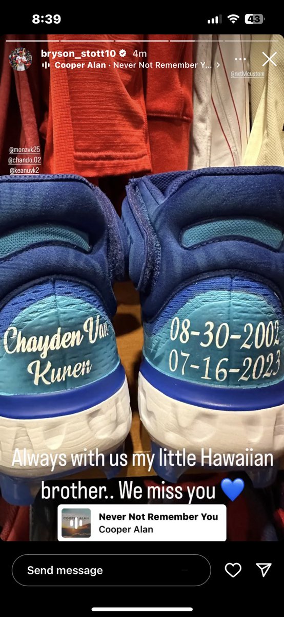 breauna_stott's tweet photo. the chay chay cleats 🥹  #chaysworld https://t.co/WhMjCnCyfC