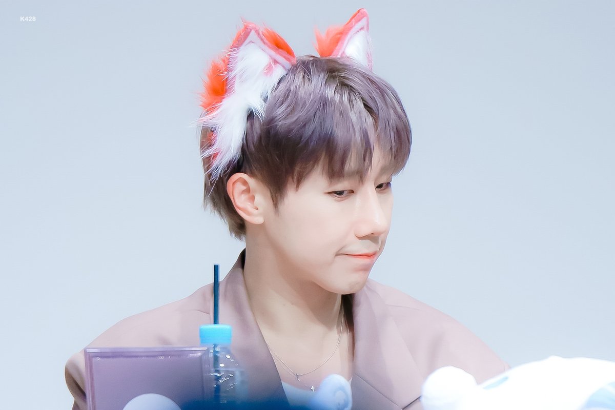_k428_'s tweet photo. 230806 사운드웨이브 팬사인회 

 모여봐요 성규의 숲🩷

#성규 #김성규 #인피니트 
#KIMSUNGKYU #INFINITE https://t.co/jbIluz9uvs