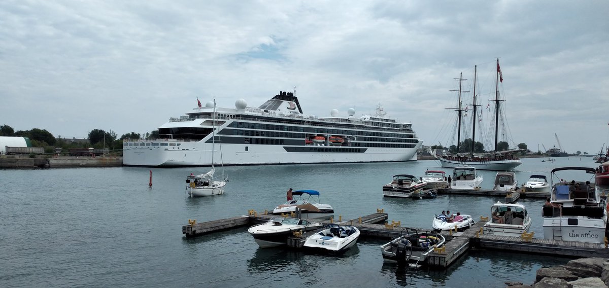 Empire Sandy leaving for a cruise.