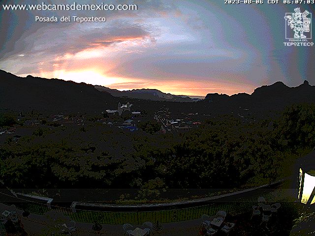 Amanecer de este domingo en el #PuebloMágico de #Tepoztlán, #Morelos.
Vista desde <a href="/PdelTepozteco/">Posada Del Tepozteco</a>.
webcamsdemexico.com/webcam-tepoztl…