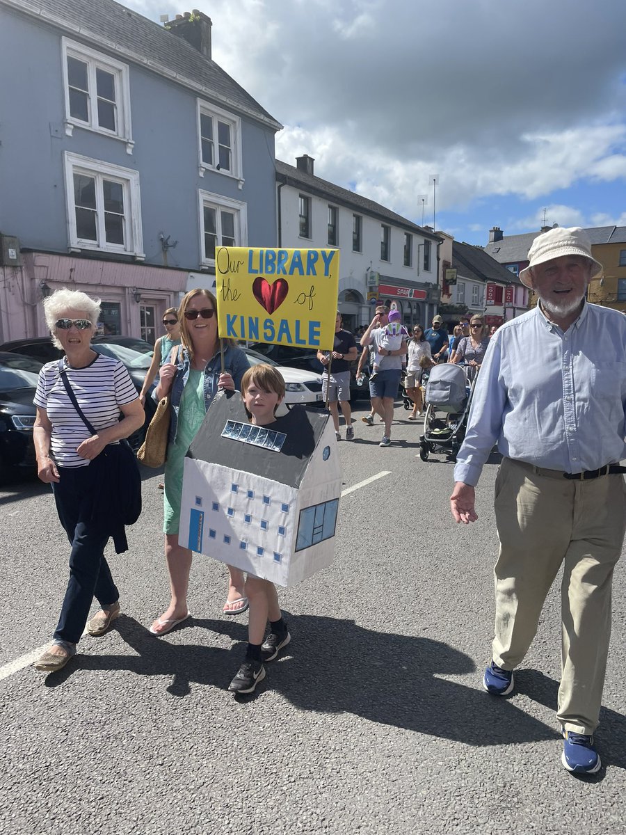 Great shout out to the New Library <a href="/Corkcoco/">Cork County Council</a> in Kinsale from this young man at Children’s Fancy Dress <a href="/KinsaleRegatta/">Kinsale Regatta</a> Fab Replica ❤️