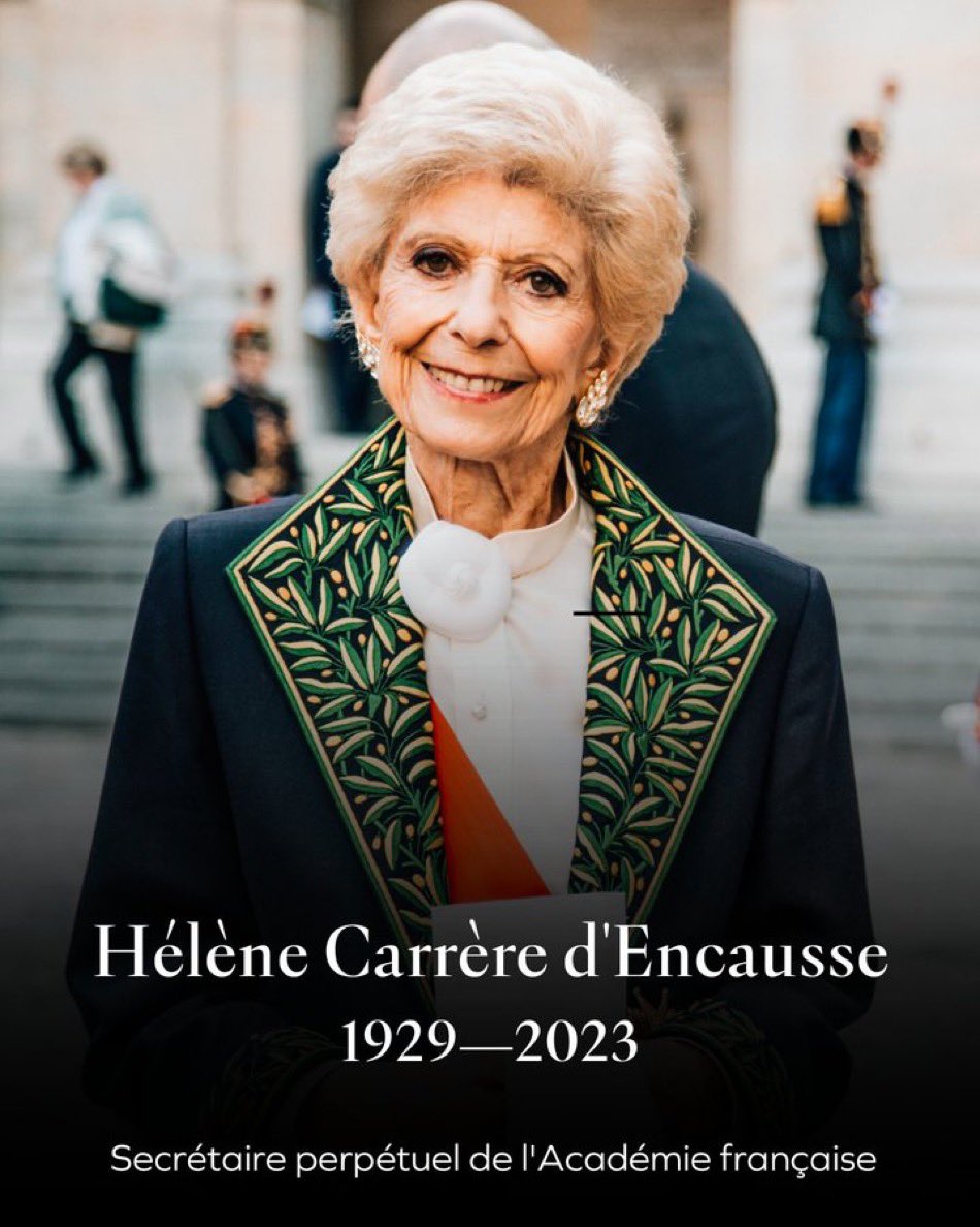 #inspiration Une modèle pour beaucoup et un respect éternel pour elle seule 
💙🤍❤️