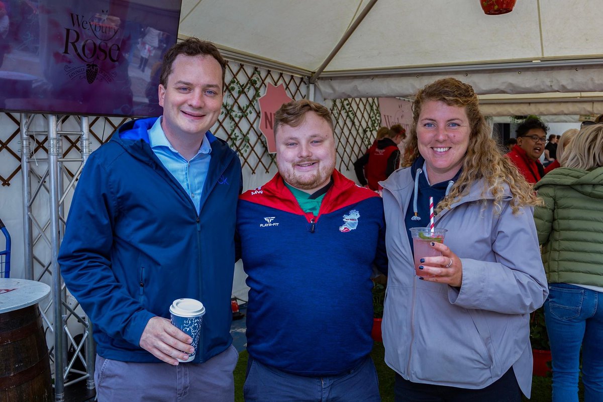 CathalEByrne's tweet image. Out and about at the Rocking Food and Fruit Festival in #Enniscorthy