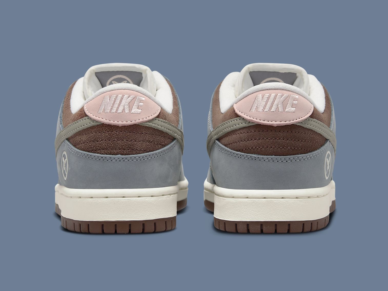 【美品】 Sneaker News on X:  シングルカード