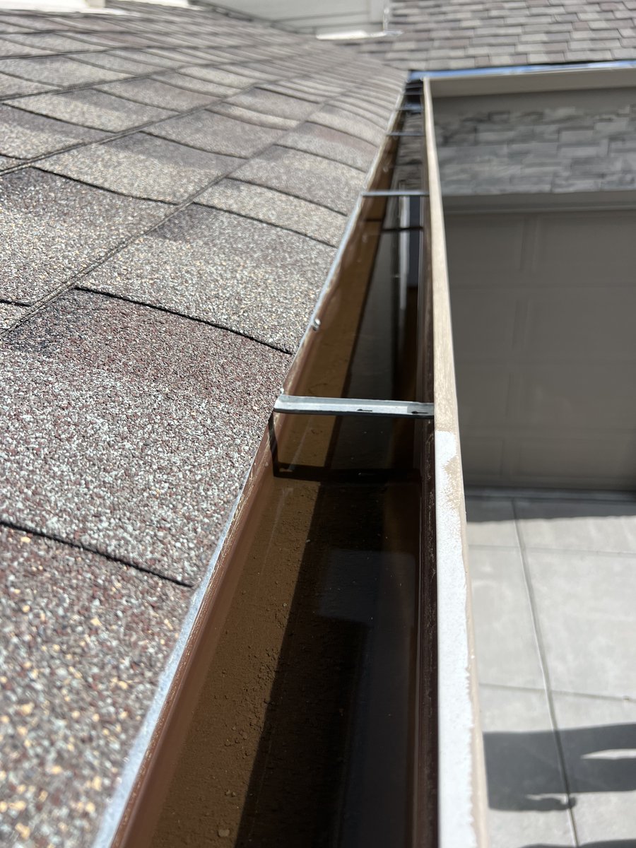 Prashant Khanolkar tweet media