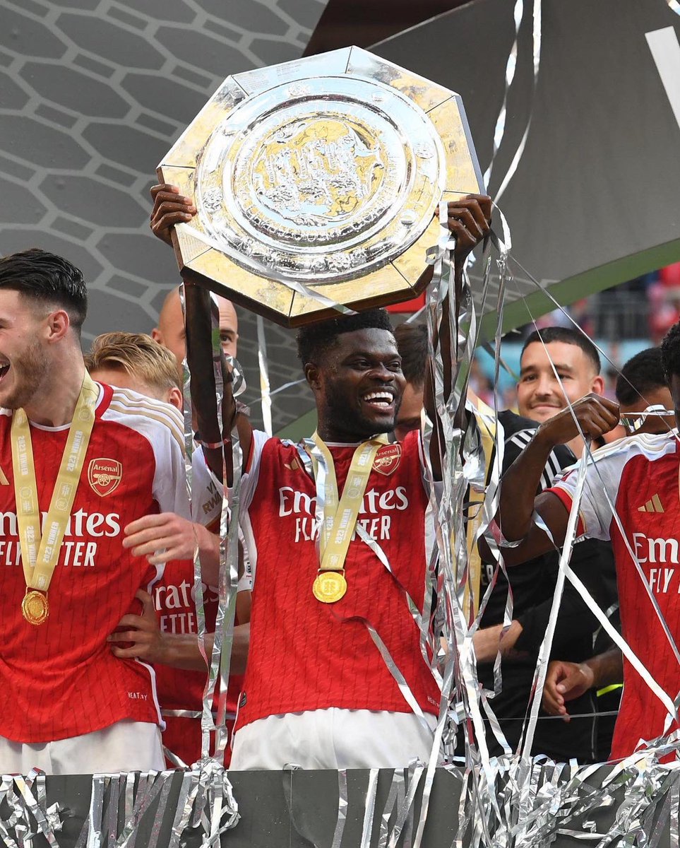 Proud of you champ @Thomaspartey22 what a match!! Another title in your wonderful career my friend, you deserve it. #champion #thomaspartey #arsenal