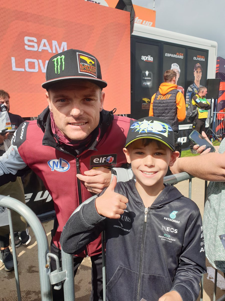 _augmentative's tweet photo. @SamLowes_22 You made a fan for life today. Thank you https://t.co/A038vaWbHe