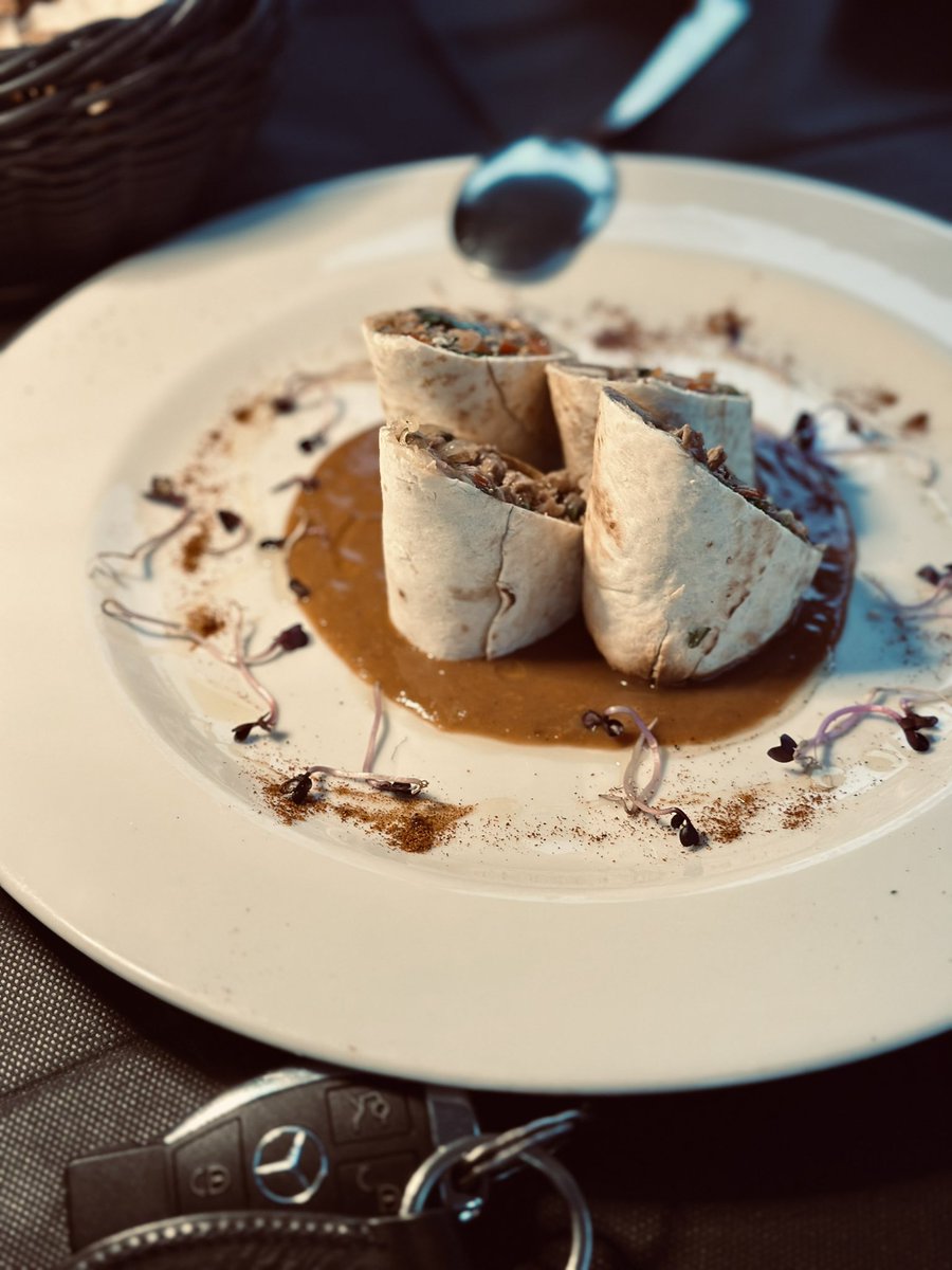 ColonnaIsabella's tweet image. #Damatrá #Morolo