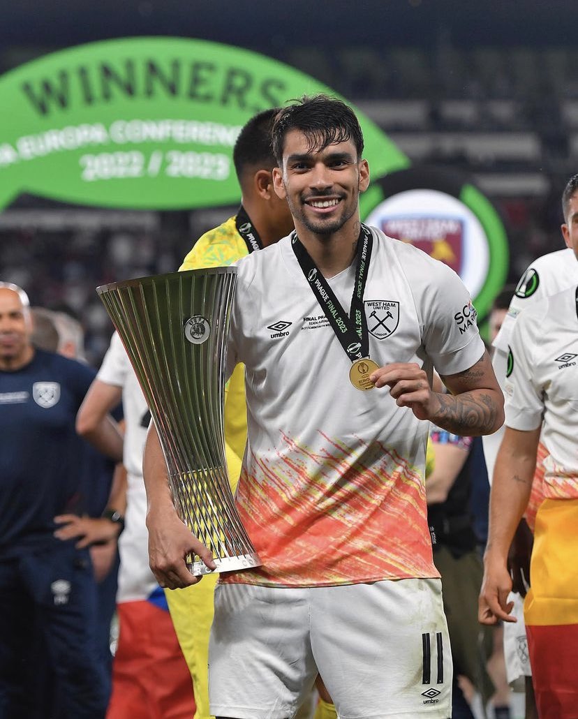 westhamtransfer's tweet photo. Roy Keane: “West Ham won a proper trophy in Prague. All Arsenal have done is win a friendly match.” https://t.co/vgsxEgV4C5