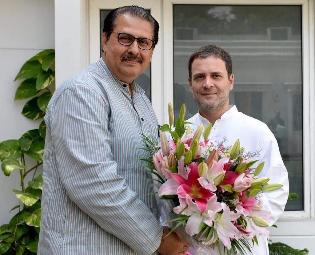 SanjaySDutt tweet picture