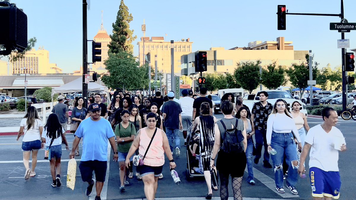 Dan Zack tweet media