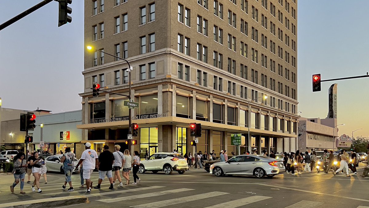 Dan Zack tweet media