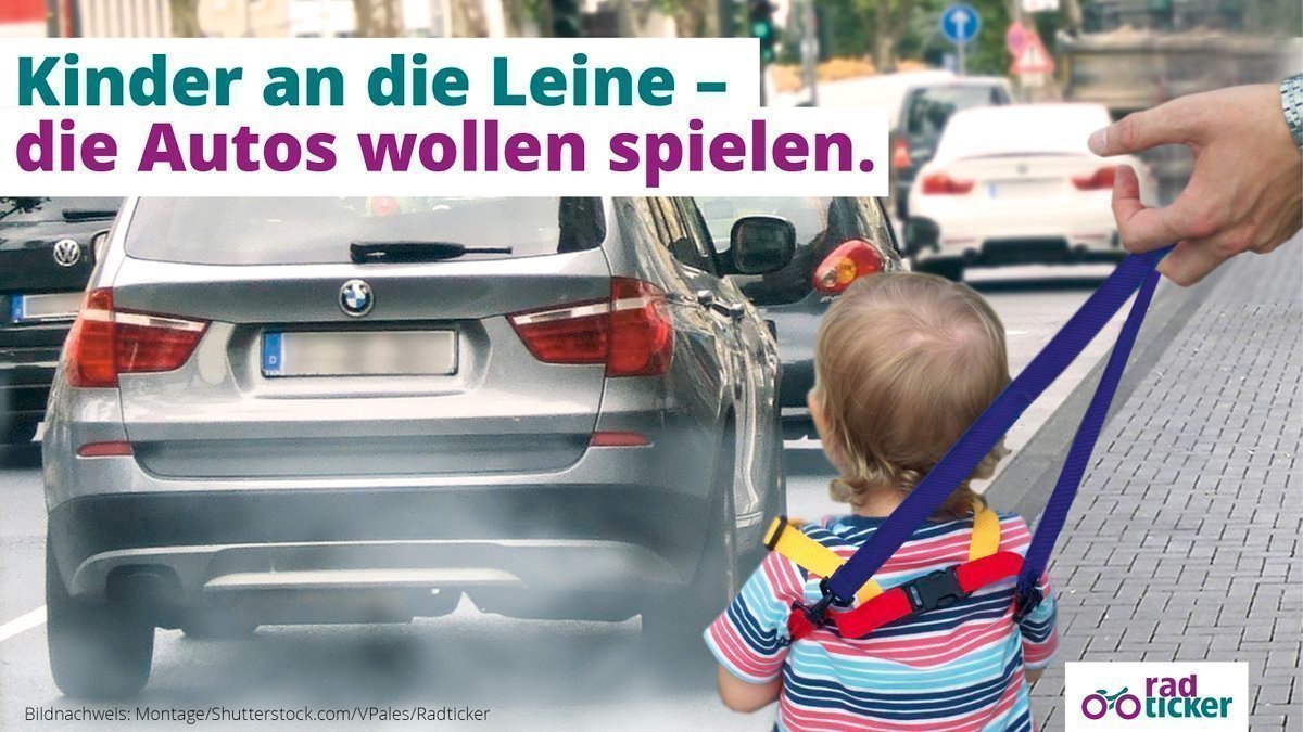 Verkehrsexperte Prof. Hermann Knoflacher: 'Pervers dass wir Kinder in Gitterkäfigen einsperren, damit Autos rundherum fangen spielen können. Schaffen wir eine Stadt, in der sich Kinder selbstbestimmt und sicher bewegen können.' #streetsforkids #PlatzfürKinder