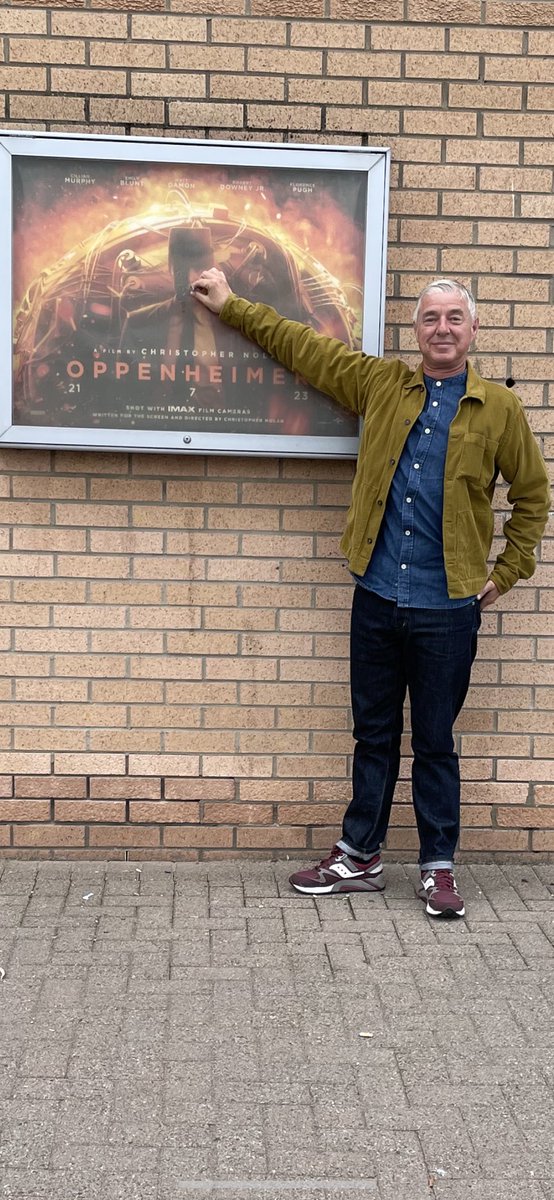 #cineworld OPPENHEIMER 
Split the Atom&my Nobby Stiles…
3 hours long
#piles #grapes #Oppeneheimer #universalworks #CillianMurphy fag in mouth #albam #Dundee #camperdown #folkclothing #NBU #saucony