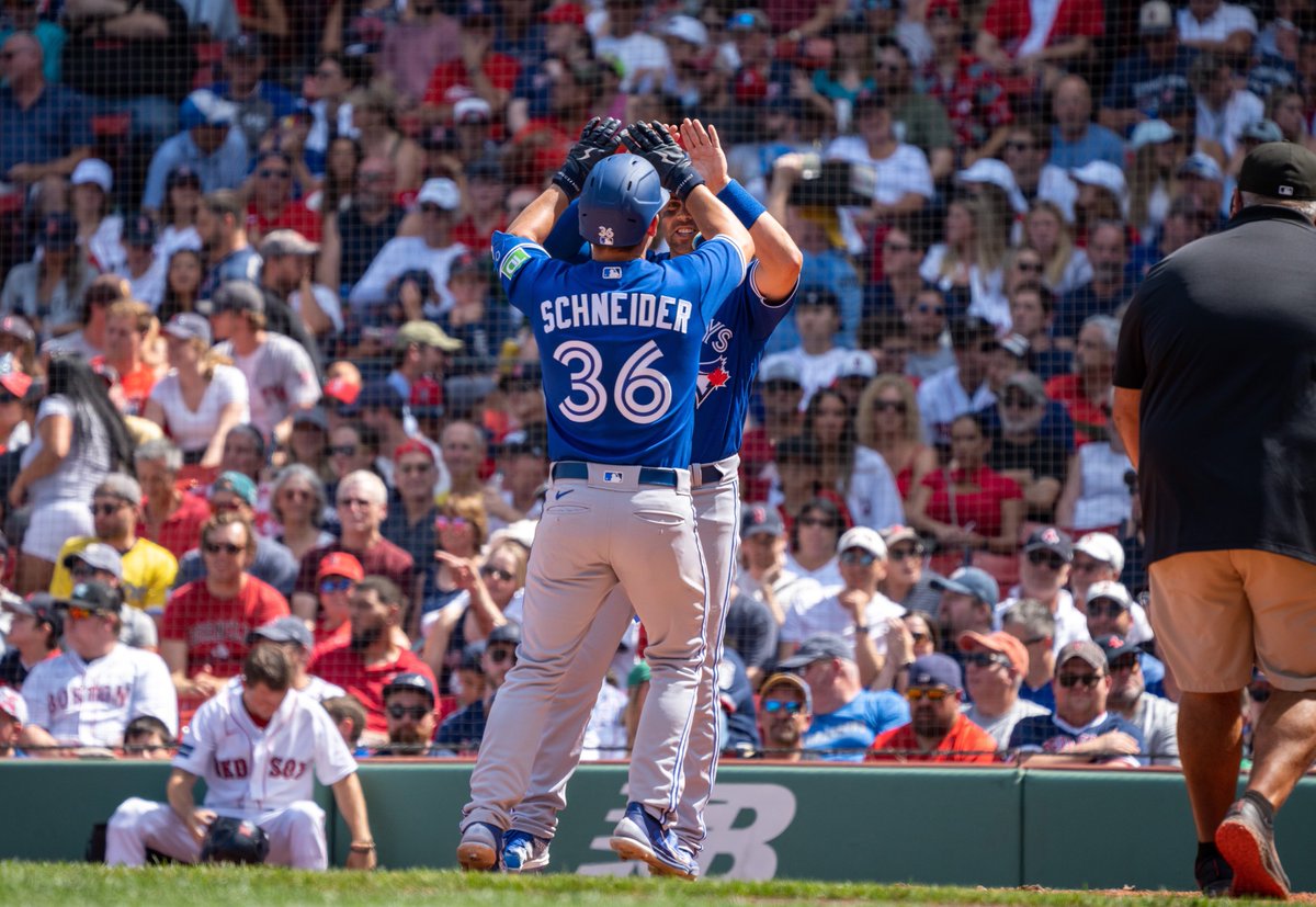 Toronto Blue Jays tweet media