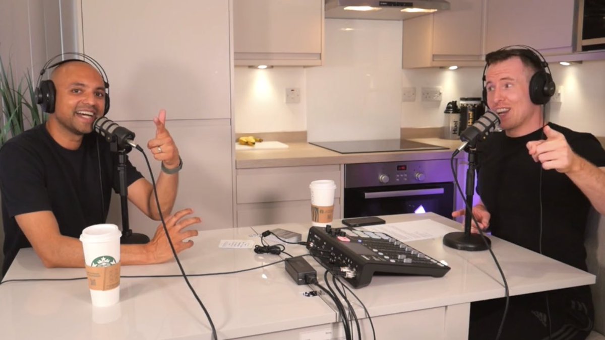 Lucy_Moon_292's tweet image. Some recent @ActOnThisTV podcasts I’ve listened to featuring @azhursaleem @Debbie_Howard1 and a brilliant July Table Talk with @rossagrant and @LeePetcher! Can’t wait to finally catch up on the rest of them 😊❤️🎭
#podcast #gettingbackintoit #actresslife #autisticactress