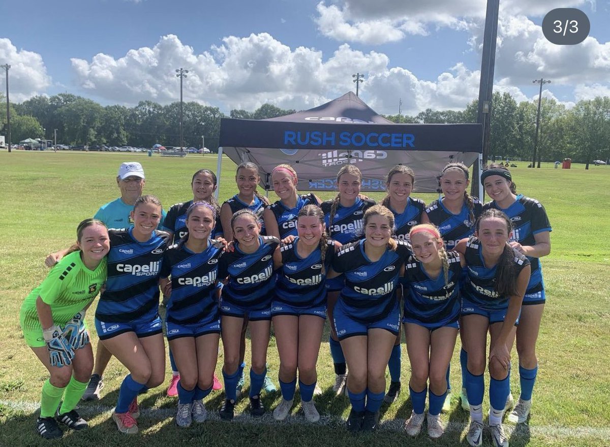 lolabug21's tweet photo. Blessed that God place me where I need to be. Thank you @KreweRush 06 for welcoming me with an exciting weekend of soccer. #differentteamsamegoal #southrushcupandshowcase @LSASoccer @ImCollegeSoccer https://t.co/dkC3rnt5GO