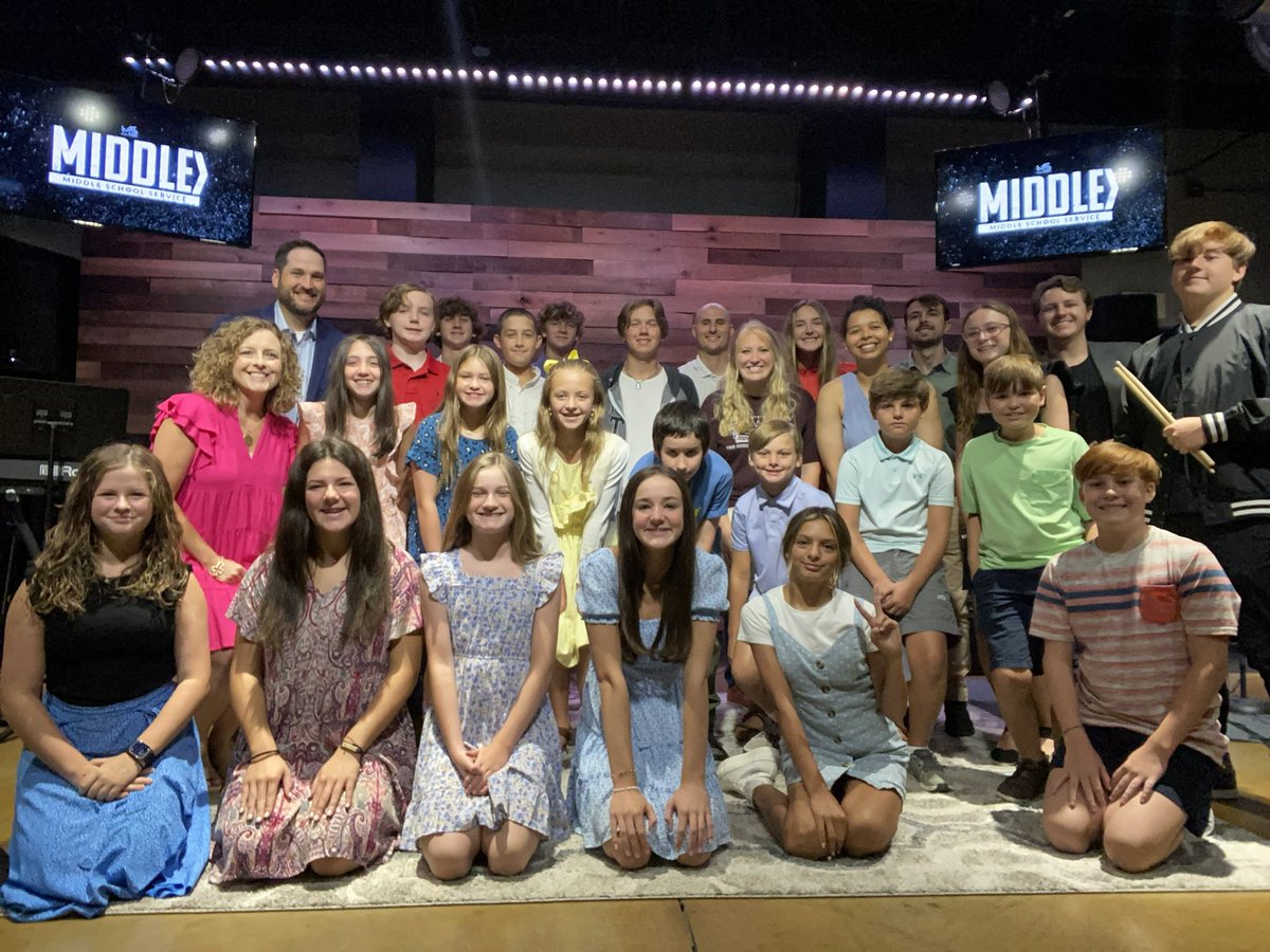 Metro Students tweet media