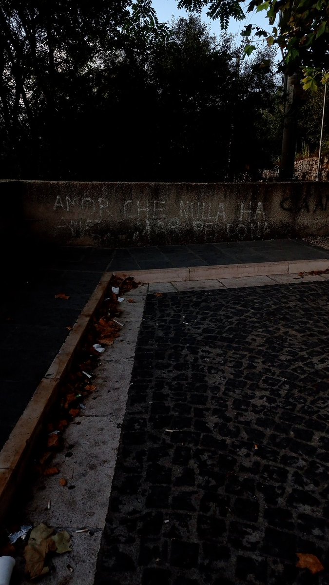 MarcoMeo7's tweet photo. cancellato dal tempo https://t.co/H2eSmb9Z18