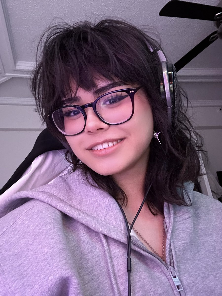 Kiyana tweet media