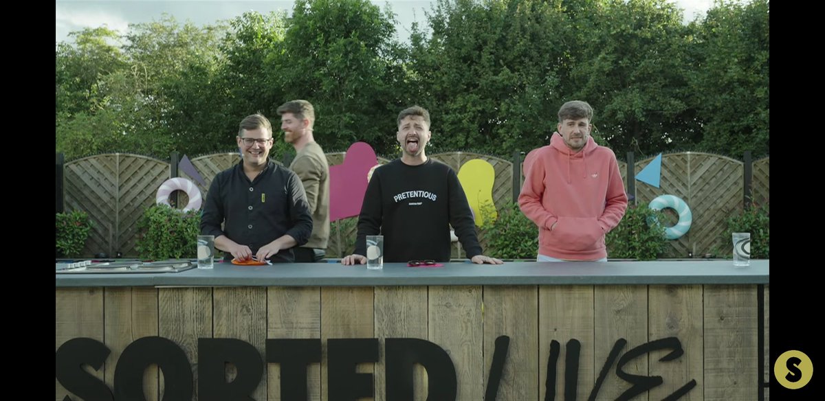 JacobPSabin's tweet image. Some fun moments of the Extreme Poker Face during @sortedfood's #wildweekender.
Some of these were downright diabolical!
And my sweet gremlin of a man, Kush... Lo' how I wish him well.😬