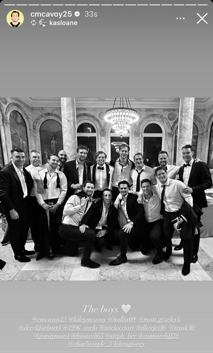 Charlie McAvoy got married last night at the Boston Public Library 💕