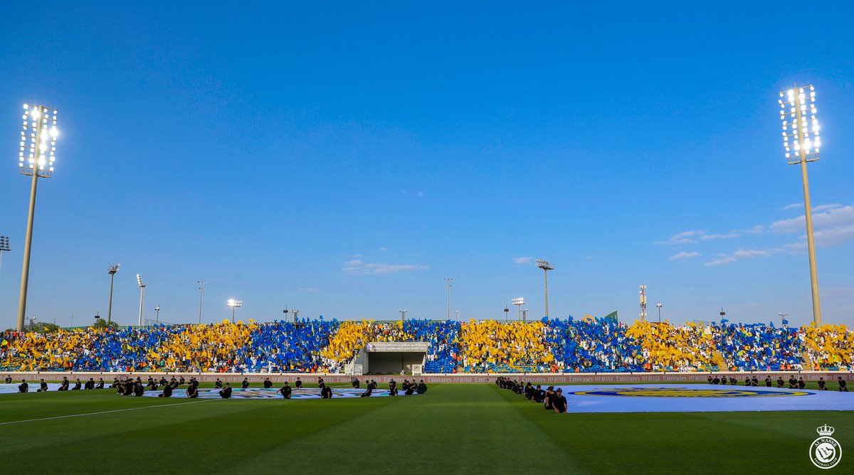 AlNassrFC's tweet photo. من ڤـارو 🇵🇹
إلى أوساكا  🇯🇵
إلى الطائف 🇸🇦
إلى أبها 🇸🇦

كل الأراضي، أرض #النصر و بين جمهوره 💛 https://t.co/08sXgk7zca