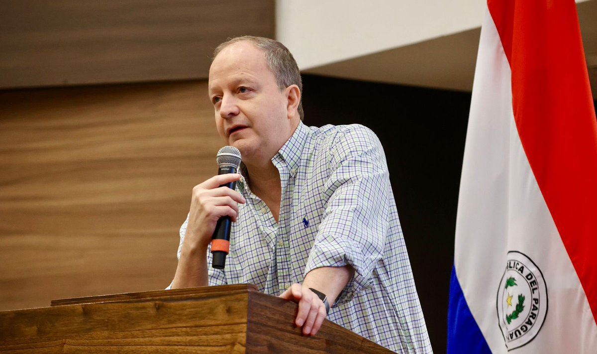 Santiago Peña tweet media