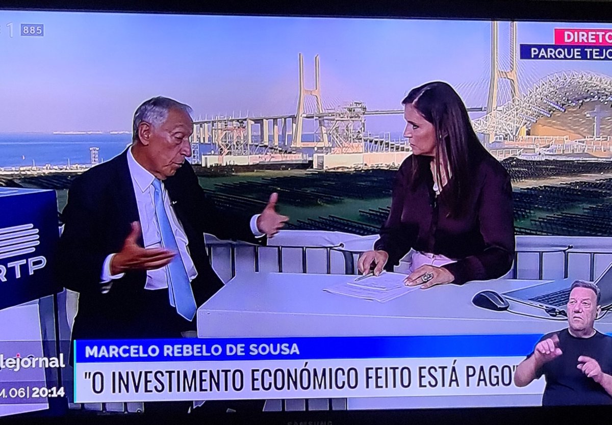 Isto é factualmente falso. Hotéis estiveram com lotação abaixo do previsto, maioria dos comerciantes queixa-se que os peregrinos não gastaram quase dinheiro nenhum, além disto ter afastado os turistas que gastam dinheiro.
Nem é questão de saber se há retorno, isto é só falso.