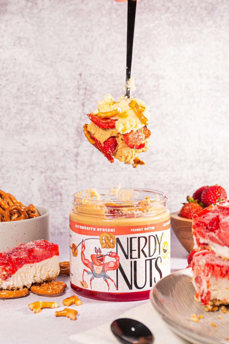 HWS_Blog's tweet photo. Nerdy Nuts new flavor drop tonight at 7pm ET. Be on right at 7,these flavors will go fast! Use code “HWS” for 10% off!

🍪FRIED COOKIE
🧡CHURRO
🍬SWEET SPIN
🍓STRAWBERRY PRETZEL
🍫BROWNIE BATTER
💗CIRCUS COOKIE

#nerdynuts #Foodie #yum #foodlover #peanutbutter #sundayvibes https://t.co/CmMcSPxnaR
