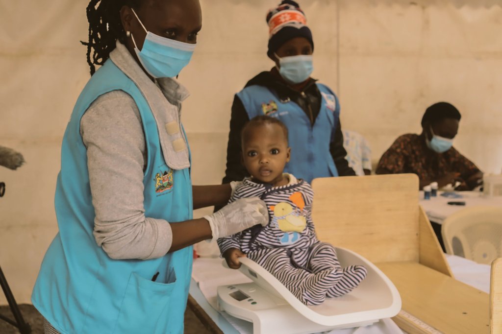 AnnmituAnn's tweet photo. Free medical camp for the street family..with the help of #chw it made the work flow easier we did . nutrition health service to mother and child. @Frontline1st @GlobalFund https://t.co/JN8fdRMEIm