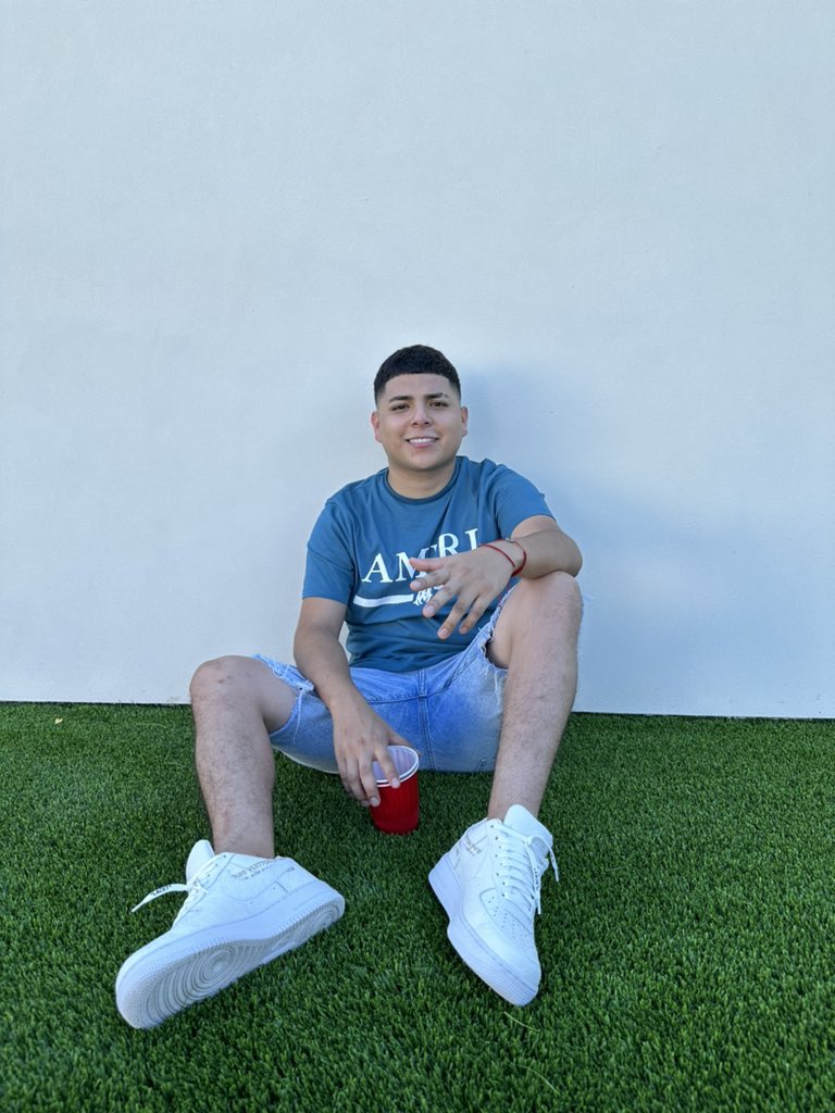 chatoomp's tweet image. 🥵🥵🥵🥵