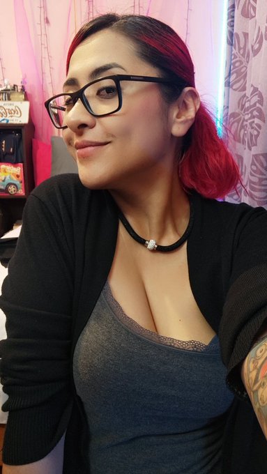 The for wholesome fun!!! Live now https://t.co/bxhmuXJEwW https://t.co/JvYM5loUj4