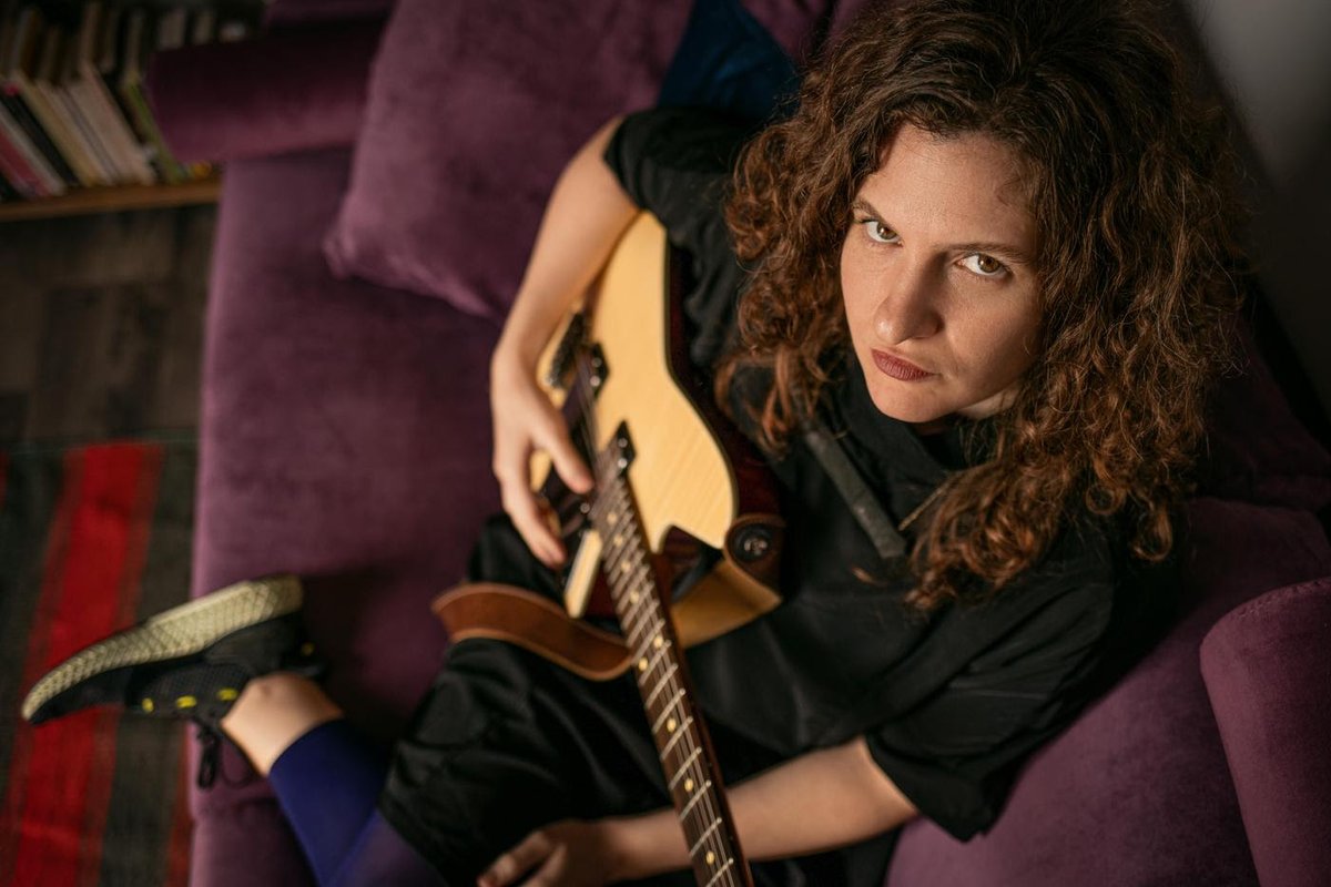 Momento de entrevista en el #Banquete211 de #Radiocaníbal: en el estudio Spinetta de <a href="/NacionalRock937/">Radio Nacional Rock FM 93.7</a> recibimos a <a href="/cambeszkin/">Cam Beszkin</a> para charlar de Antena, su nuevo disco.