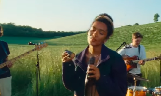 Live_Music_TV's tweet photo. https://t.co/8H5g8nzO2g is very pleased to present more of beautiful music by Olivia Dean @oliviadeano with a live music video for her spine tickling song titled Messy. Watch here: https://t.co/w6UBgPtfBj https://t.co/uG1DqOBQMp