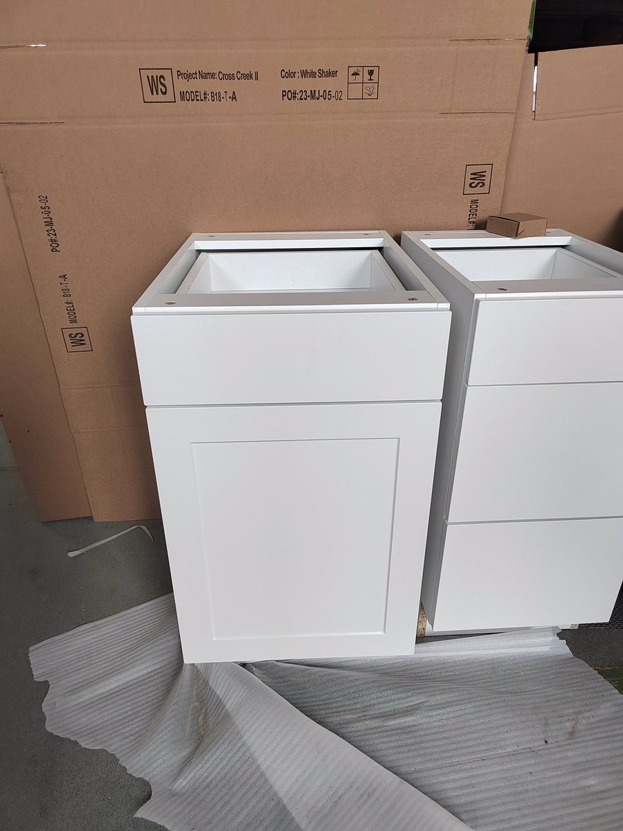 Annydu2's tweet photo. PVC thermofoil white shaker cabinet ! Free to do shop drawing! Welcome to inquiry https://t.co/eXZwkYsUav