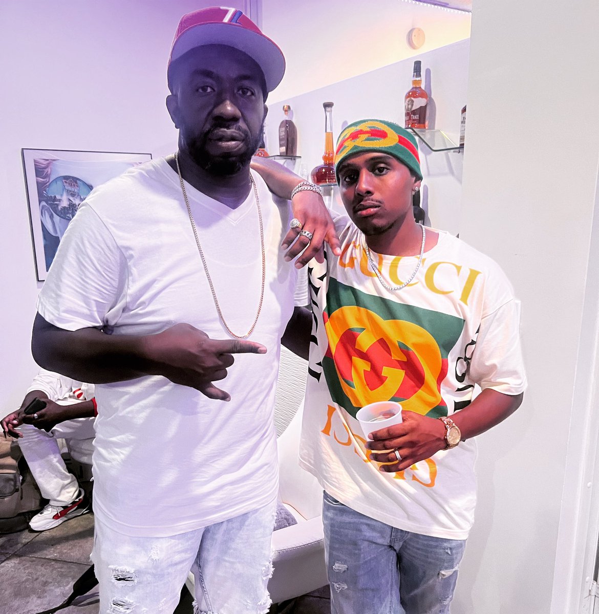 AMILkhemy tweet media