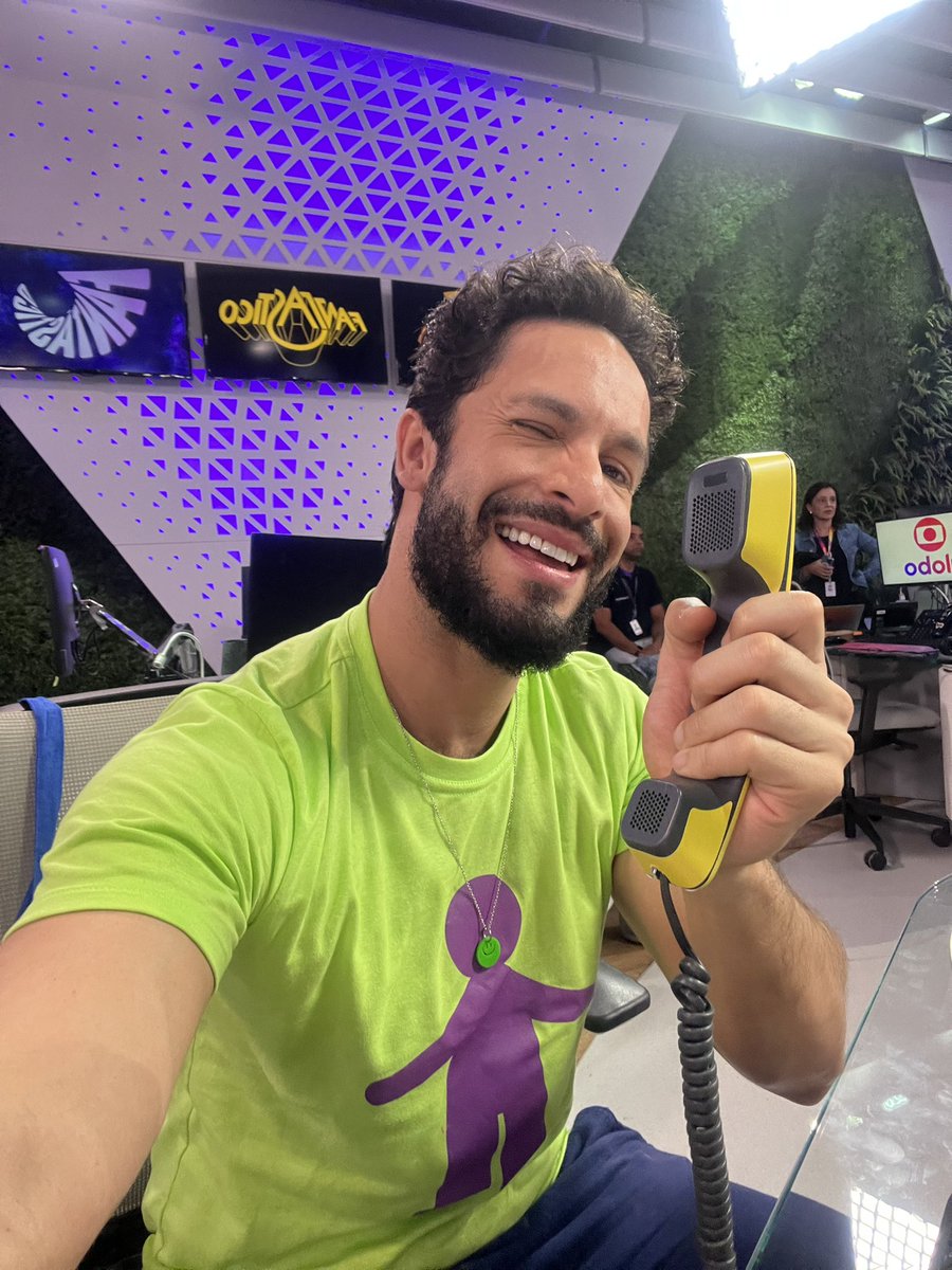 Crian_Esperanca's tweet photo. Doar é #Fantástico! Liga pra esses lindos que tão com a gente no Mesão da Esperança ✨ #CriançaEsperança

📞 0500 2023 007 
📞 0500 2023 020
📞 0500 2023 040

Ou doe pela chave Pix: esperanca@unesco.org! https://t.co/bH5CTOsShx