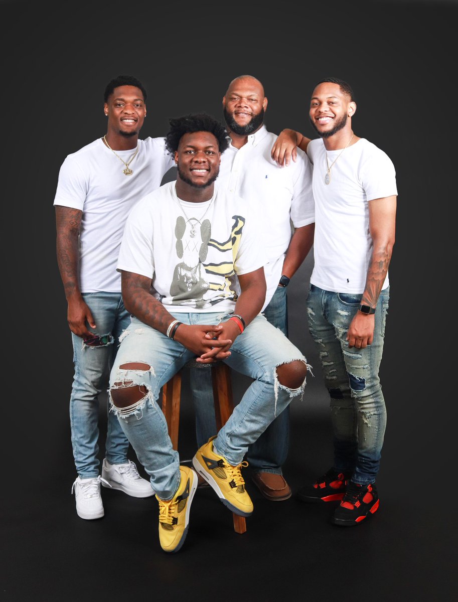 Krisse Story tweet media