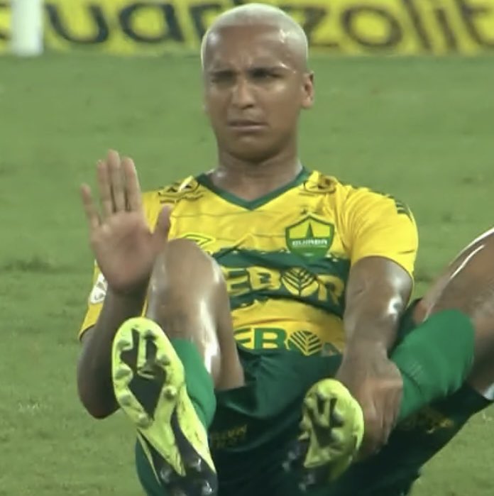 CentralDaSEP's tweet photo. Se Deyverson estivesse no Brasil x Croácia, hoje o Brasil era hexa https://t.co/iZouGu1m5E