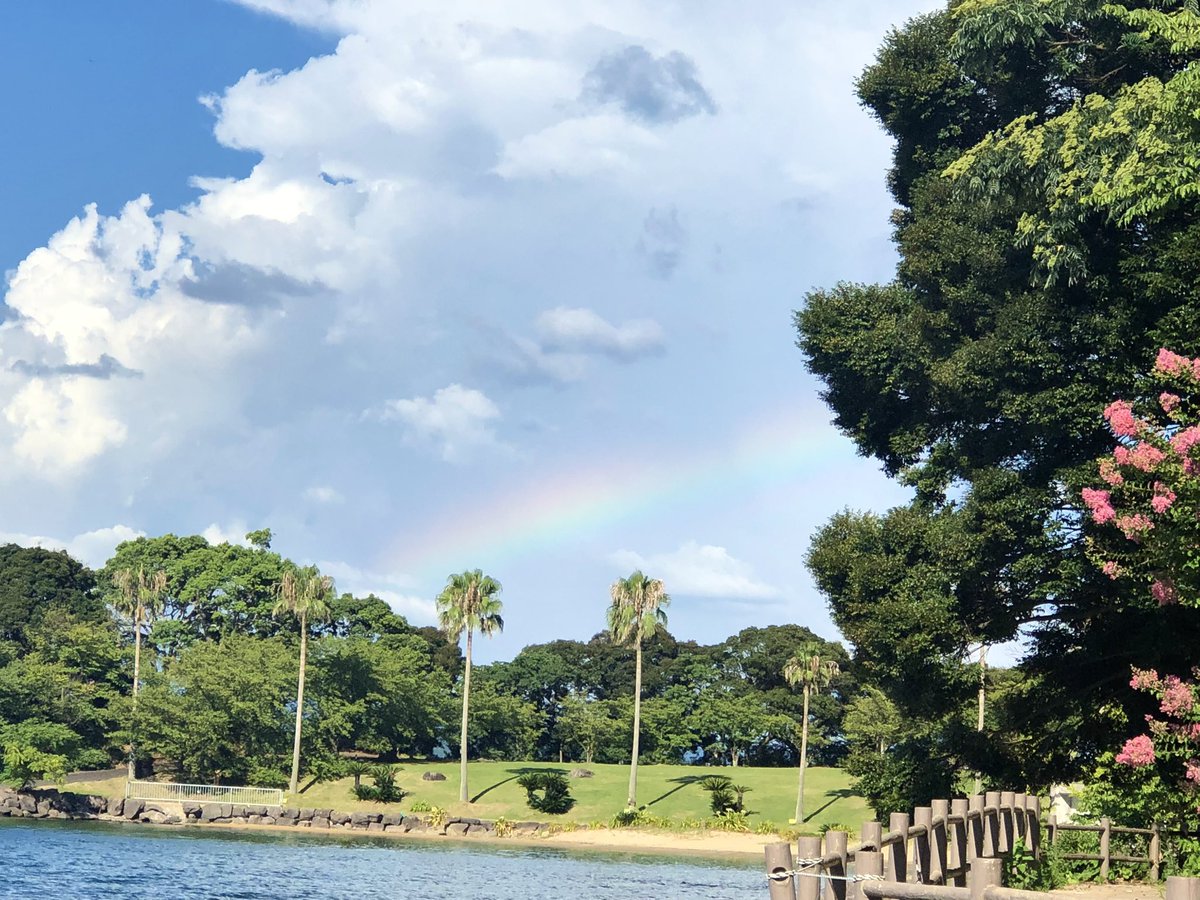 wazakura4444's tweet photo. 目的地に行けなかったから
移動したけど
犬雲、虹が見れたんで(笑)(๑˃̵ᴗ˂̵)و ﾖｼ!

暑すぎてどこも人がいない😅 https://t.co/JS0bFheHRM