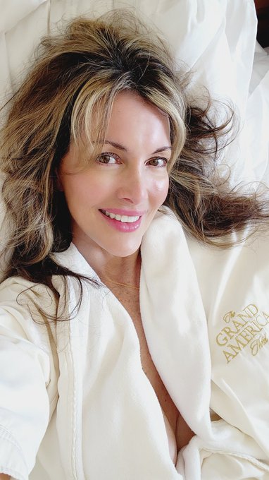 Be kind. Everyday...😉💋 https://t.co/xeAZDQb7w6<a href="/tag/gbo"class="tags"><span>#gbo</span></a><a href="/tag/sec"class="tags"><span>#sec</span></a><a href="/tag/secnation"class="tags"><span>#secnation</span></a><a href="/tag/tennesseevolunteers"class="tags"><span>#tennesseevolunteers</span></a><a href="/tag/tennesseefootball"class="tags"><span>#tennesseefootball</span></a>