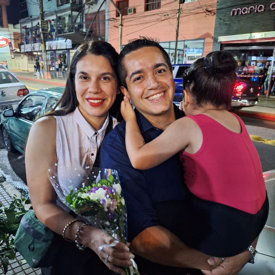 danivelezsarfi1's tweet photo. #NuevaFotoDePerfil https://t.co/8VI4V6nh3z