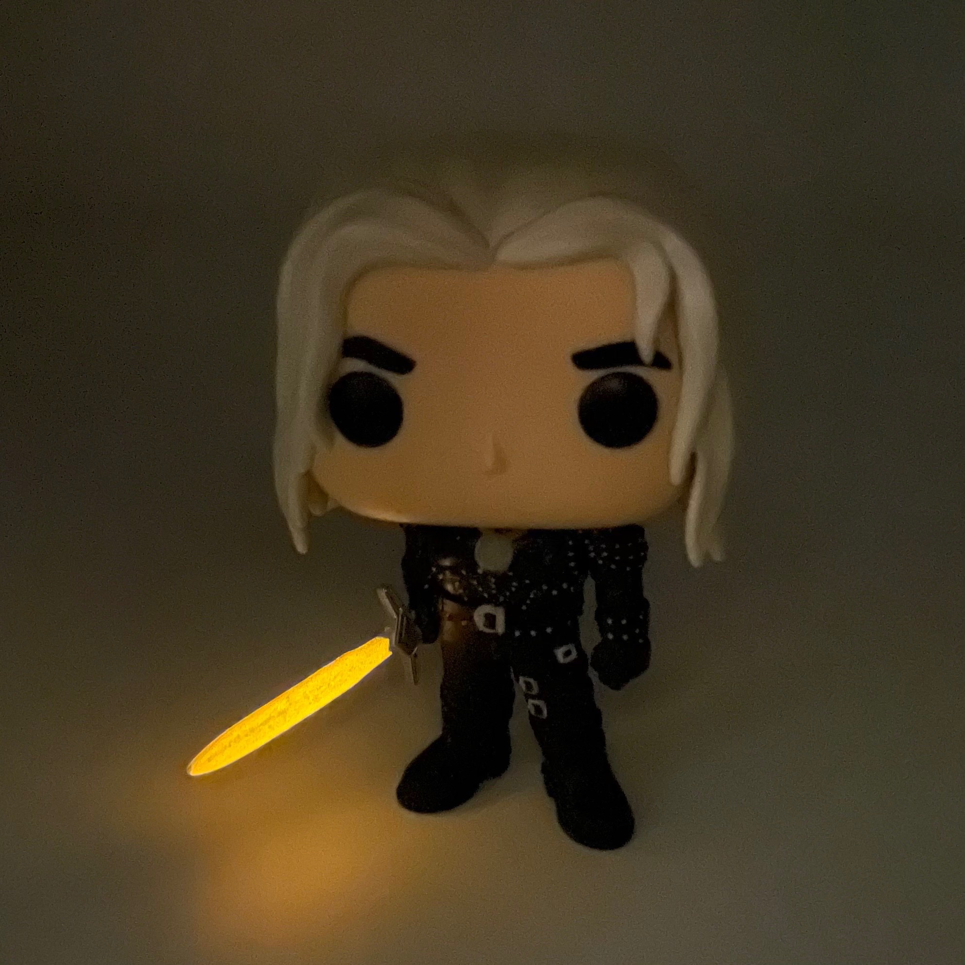 Funko POP News ! on X: "Unboxing my Amazon exclusive Geralt Funko POP! Soon  to be a Jedi Master ~ liking the glow on him! Available below ~ Linky ~  https://t.co/vXdKyKRv5M #Ad #