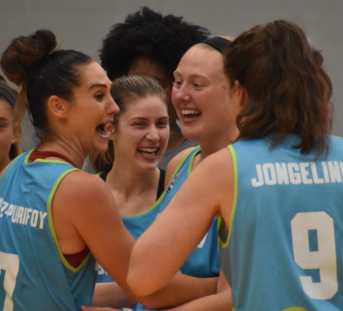 skcreno27's tweet image. Saw a team win a title today. That was cool. Congrats to @WisconsinGLO