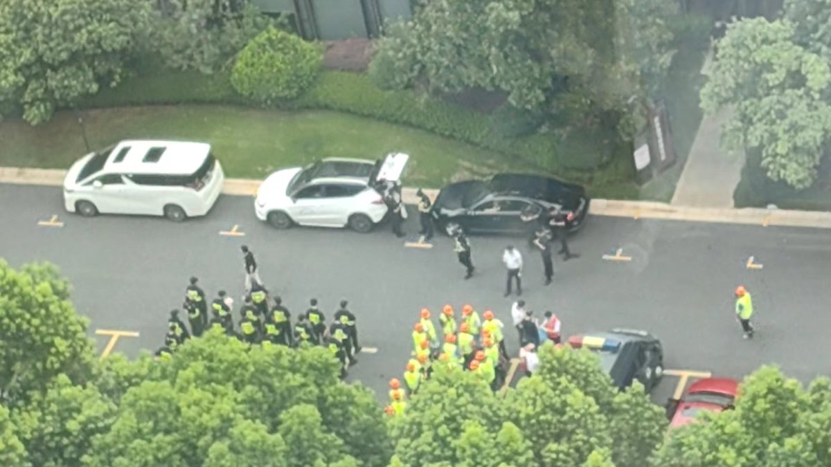 lucylucky9999's tweet photo. #武林壹号 one of the most expensive residency in Hangzhou against force of execution. https://t.co/sVxFeIpzlc